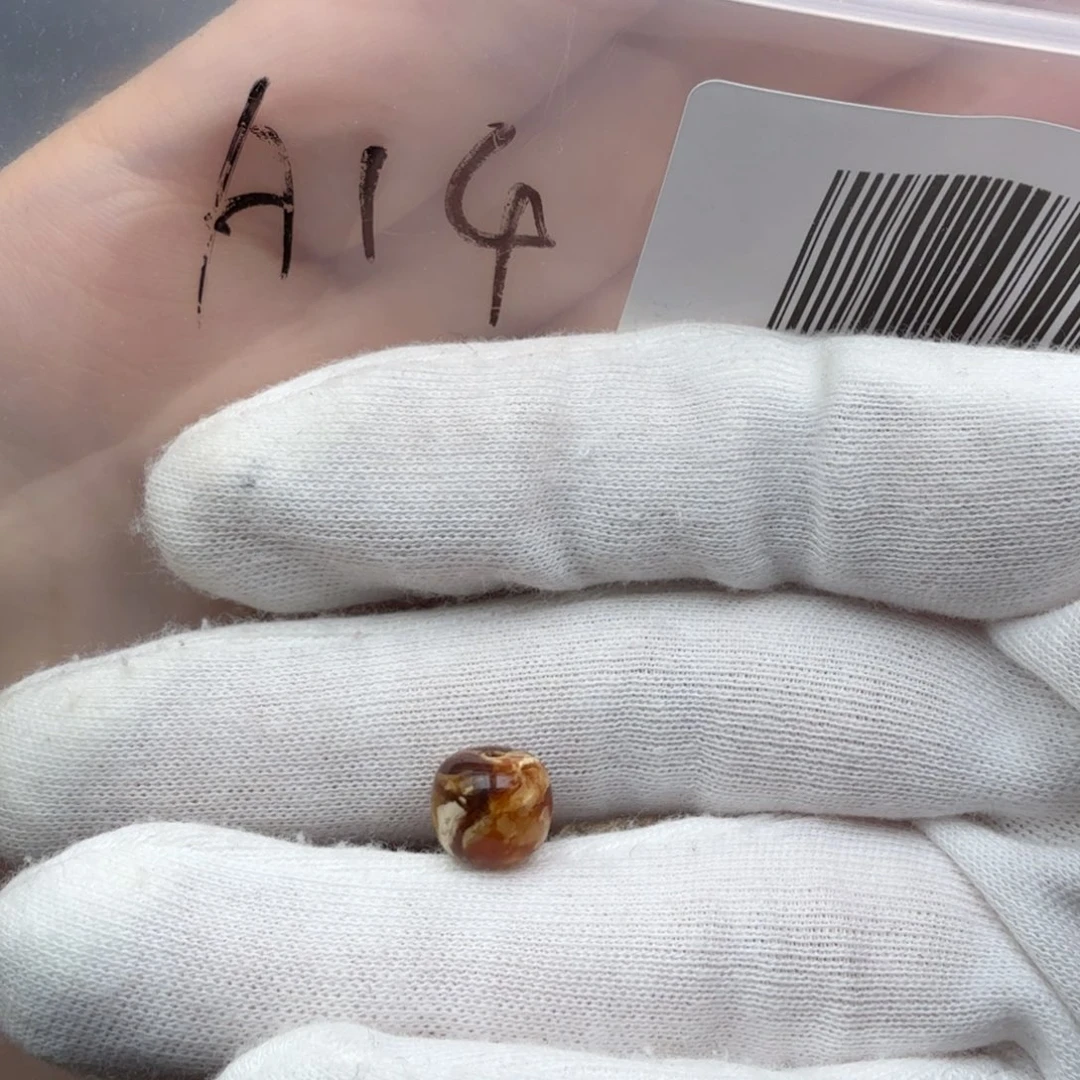 未镶嵌琥珀裸石卤***饺琥珀蜜蜡