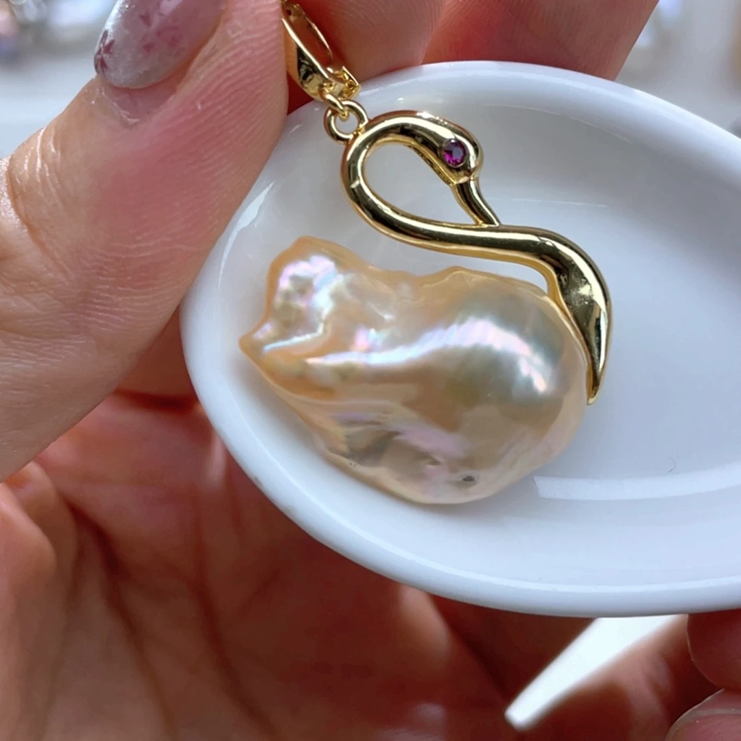 颈饰未镶嵌淡水珍珠