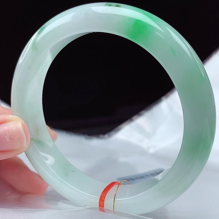 翡翠未镶嵌手镯57圈4207