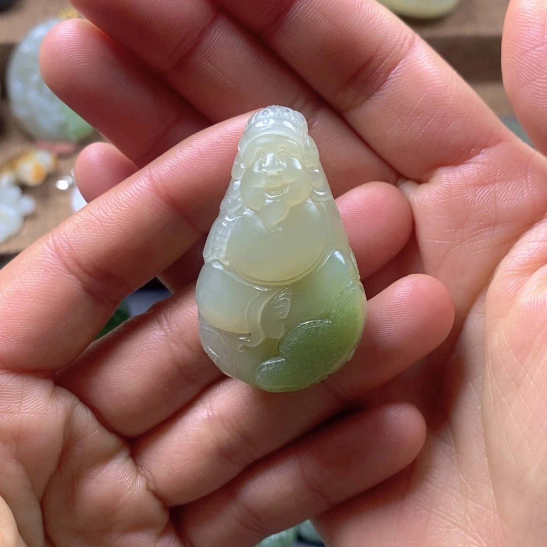 未镶嵌和田玉挂件