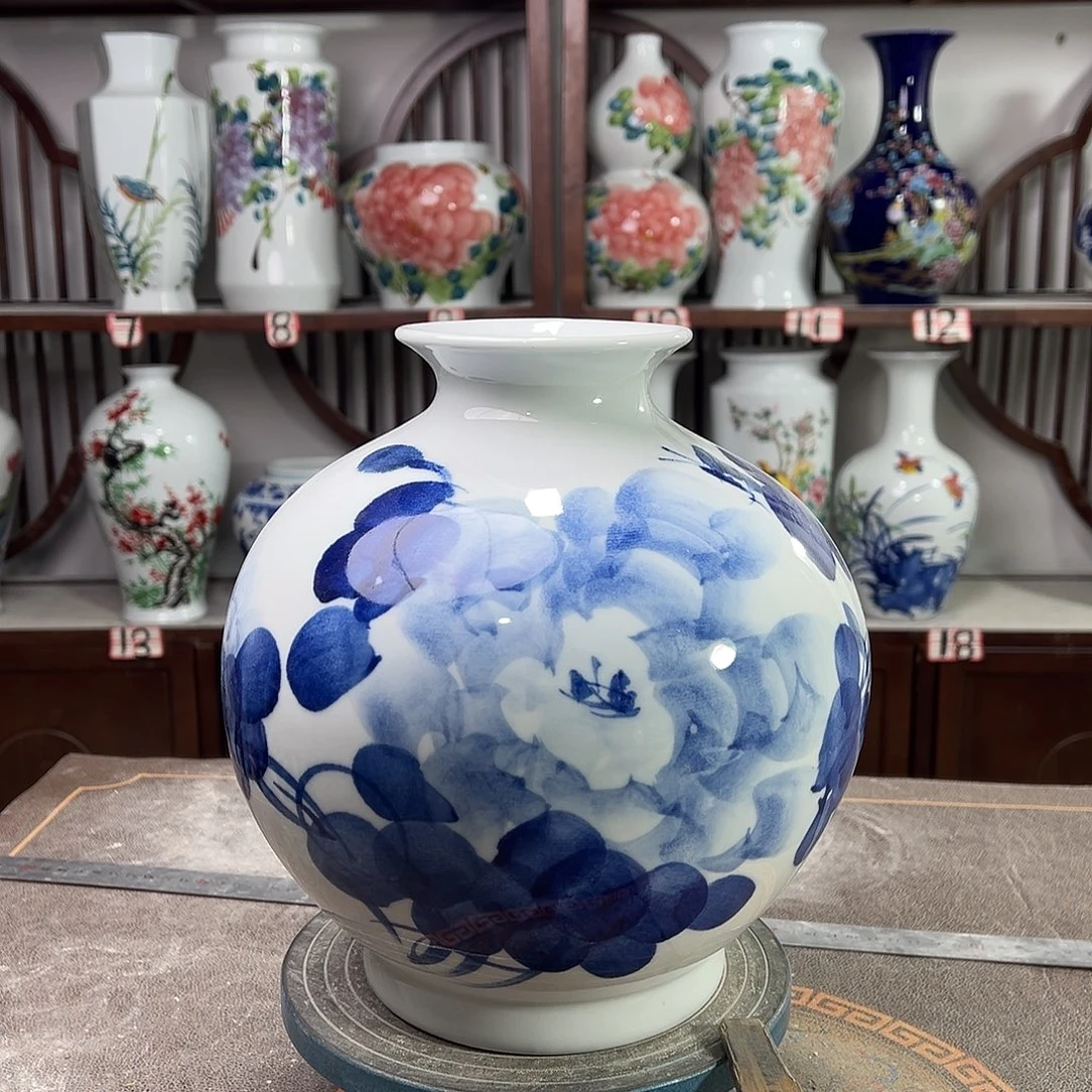 陶摆件景德镇陶瓷石青牡