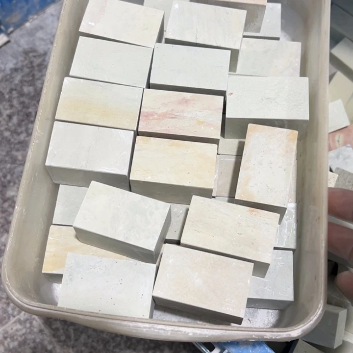 青田石新矿印石335的瑕疵35方