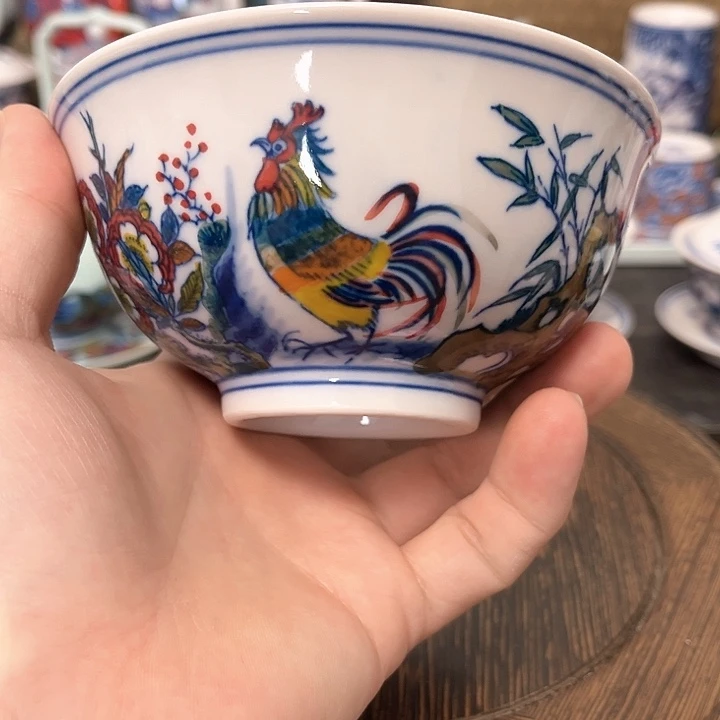 摆件//////直径12.5厘米。红。