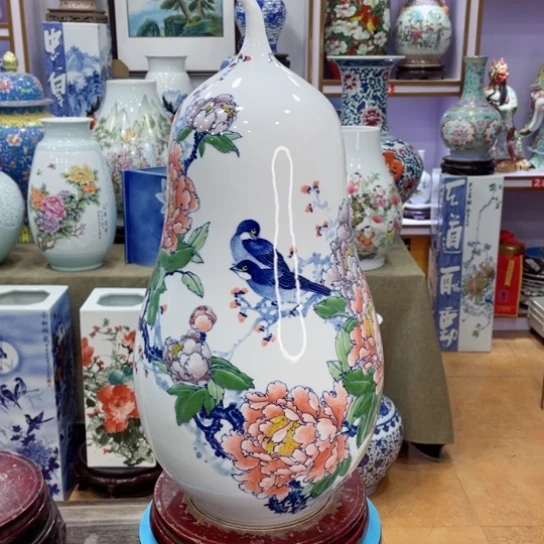 全手工釉下牡丹花葫芦瓶