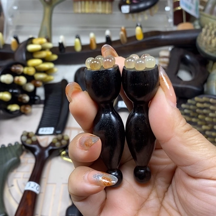 紫光檀羊角莲蓬梳