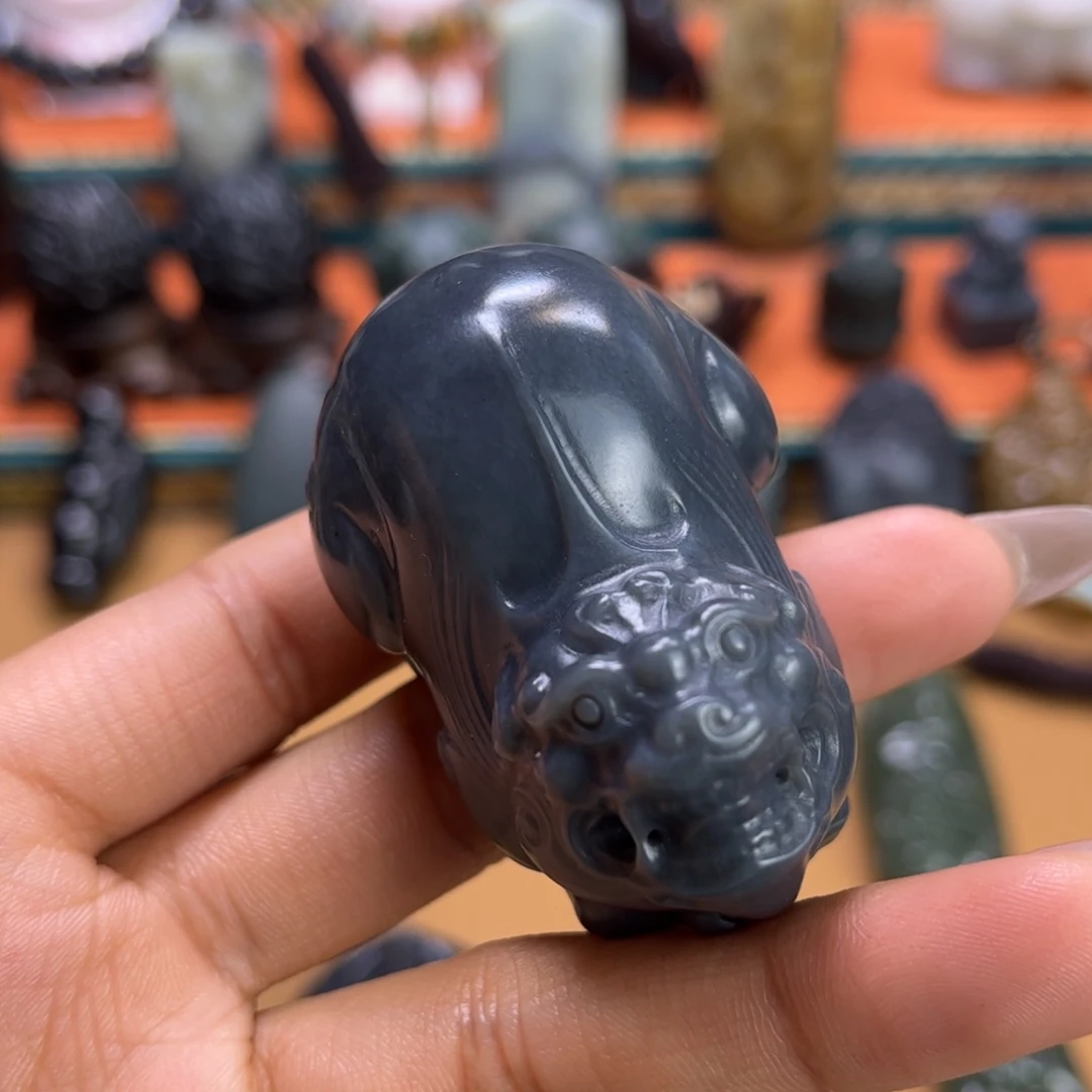 未镶嵌和田玉挂件