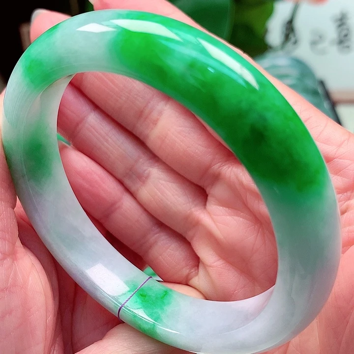 翡翠未镶嵌手镯天然翡翠手镯