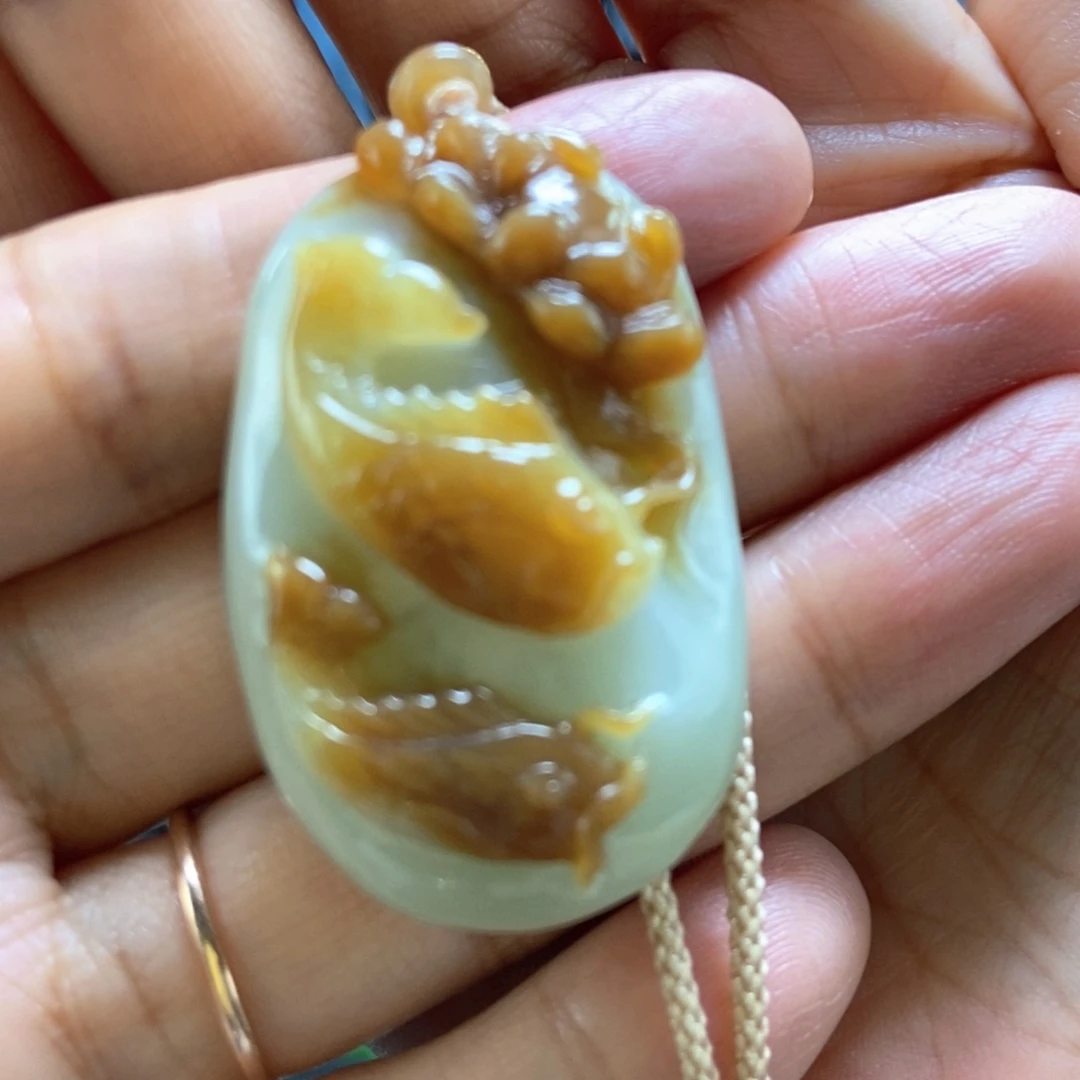 和田玉未镶嵌挂件