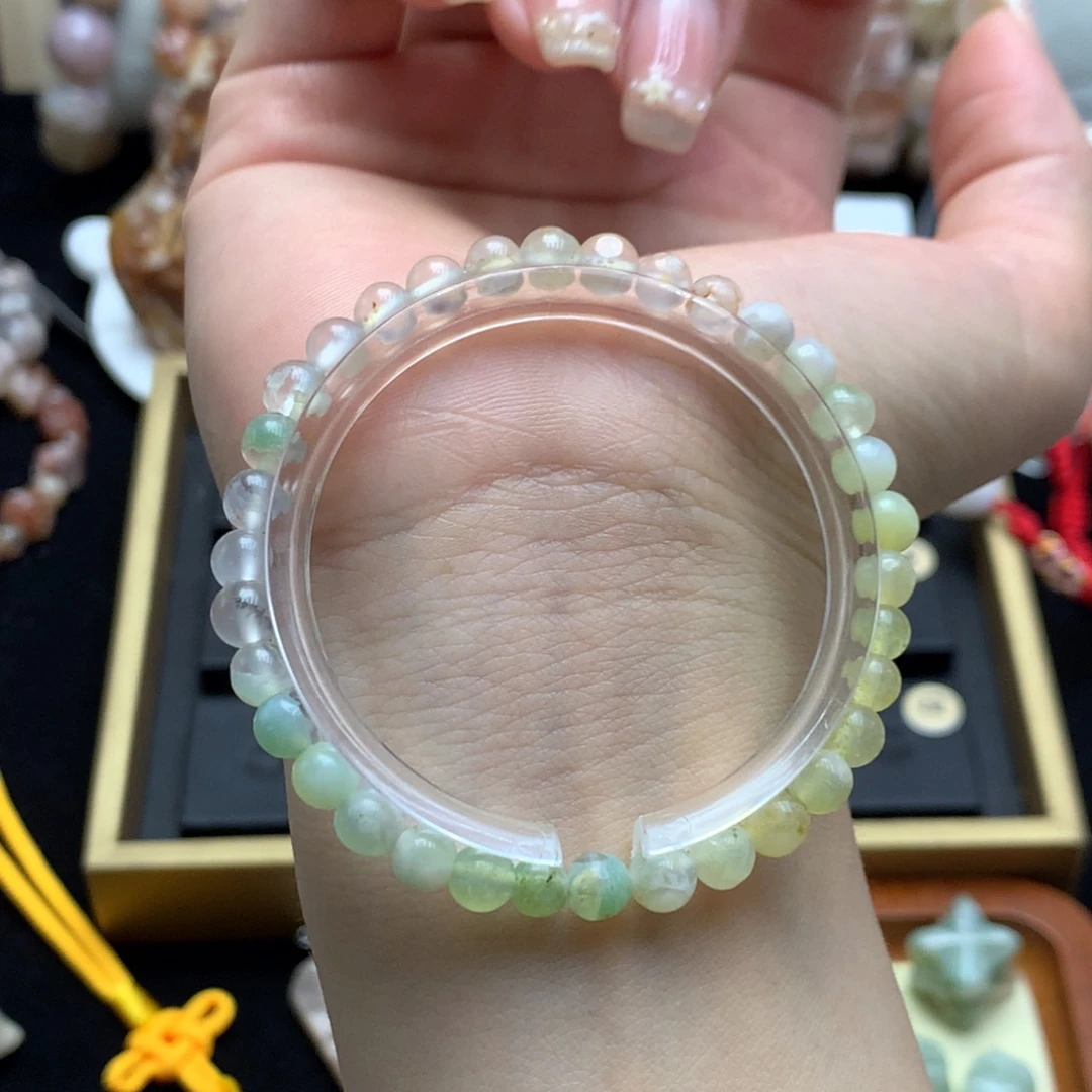 玛瑙/玉髓颈饰合金