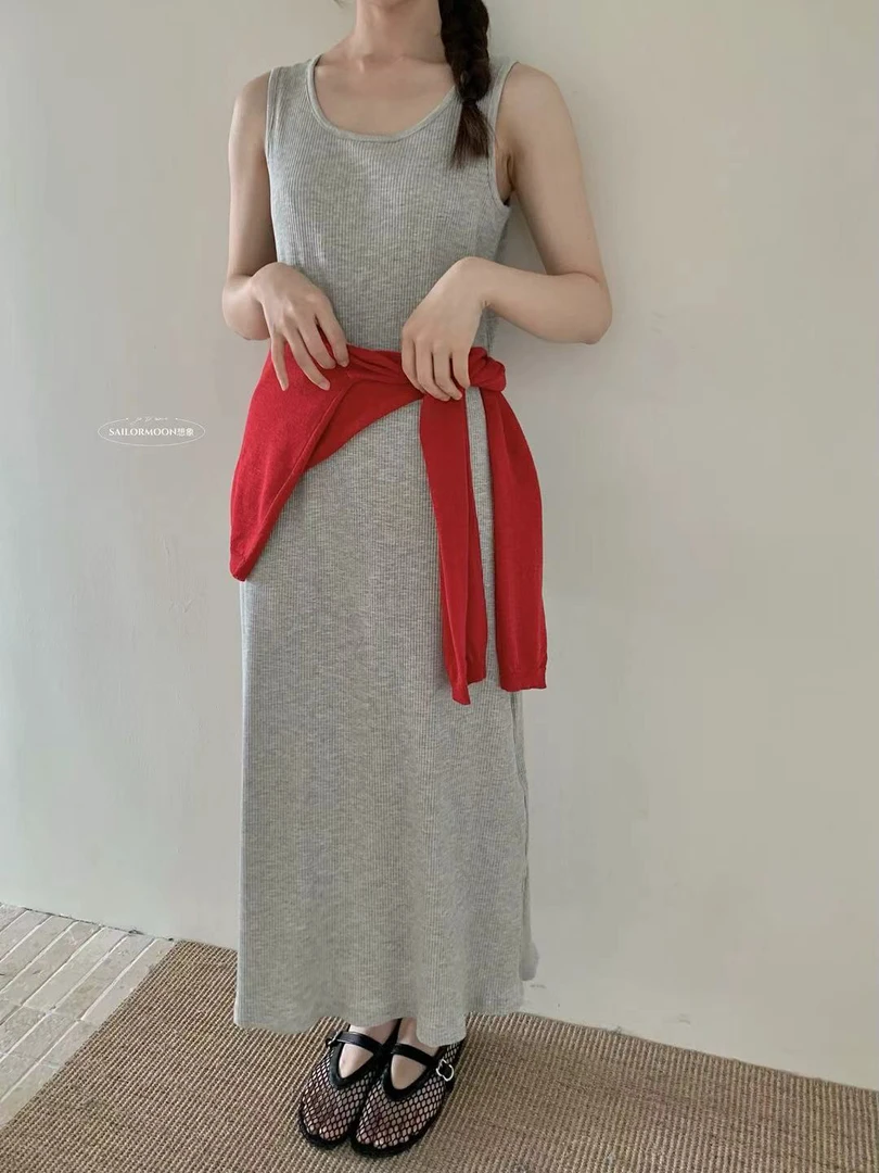 想象@63089 韩系简约休闲风小坑条背心裙 6-19