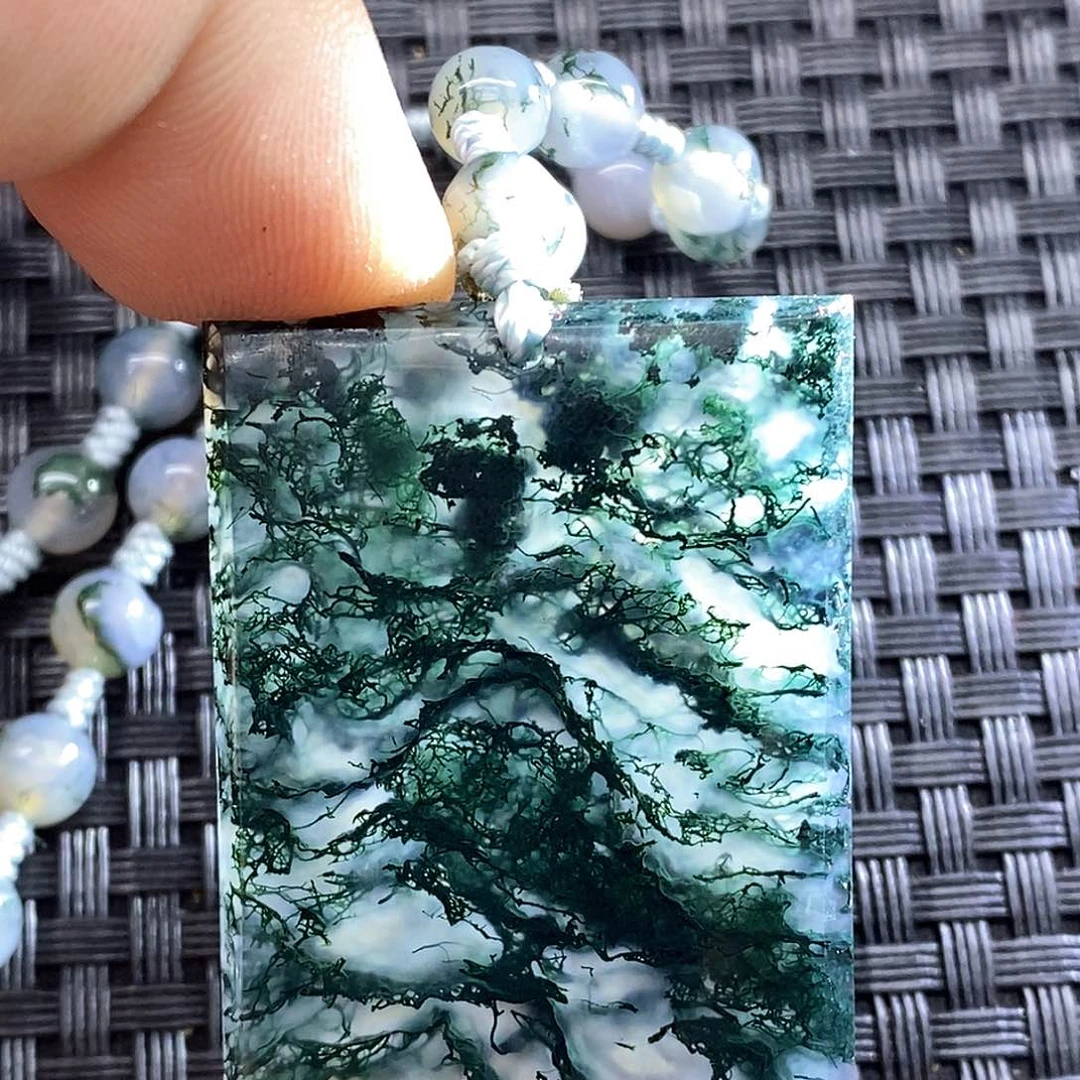 玛瑙/玉髓颈饰未镶嵌行***止