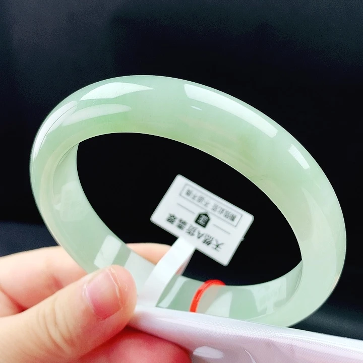 未镶嵌手镯翡翠57圈