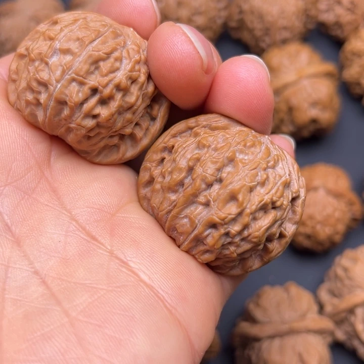 文玩核桃把件小****.磨盘36