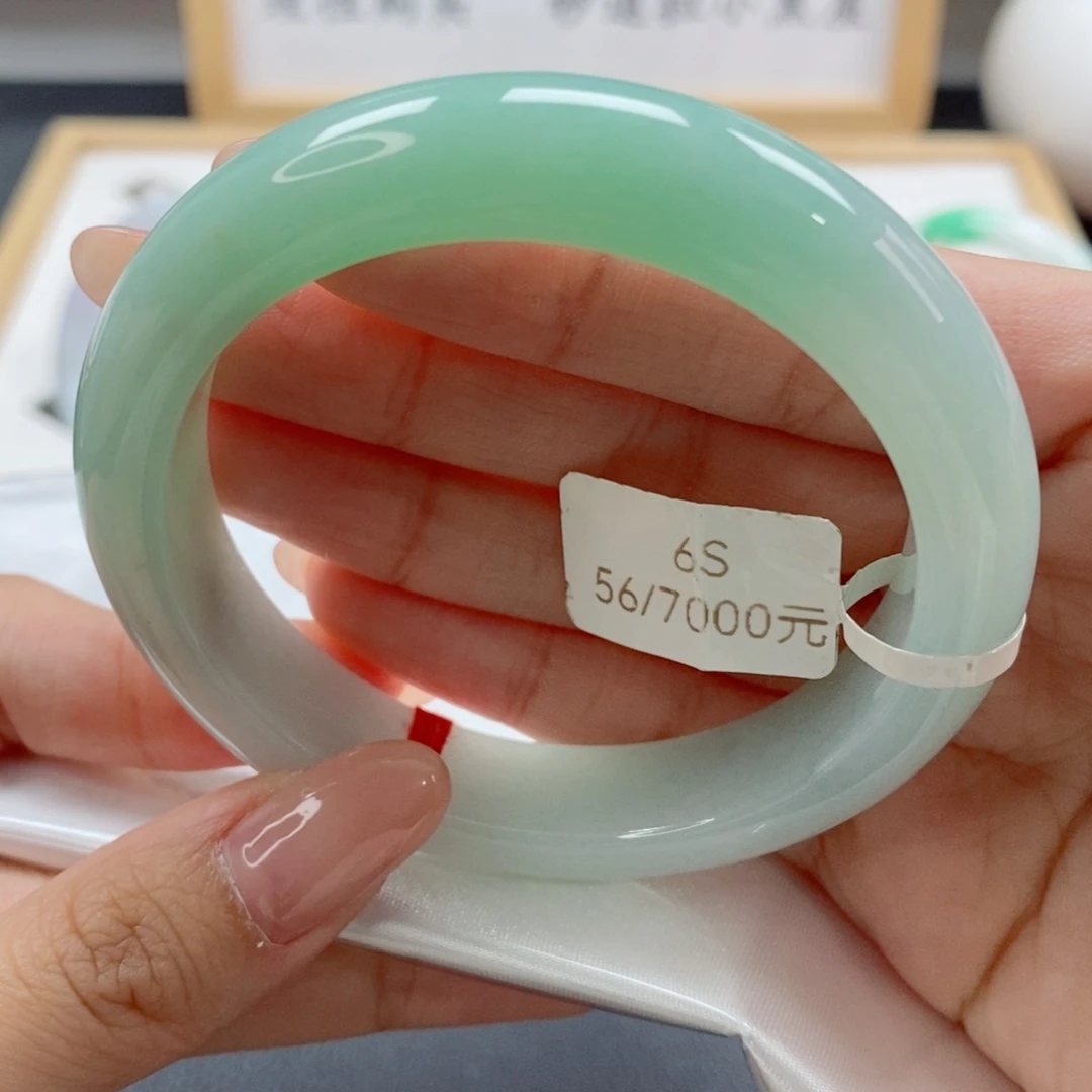 未镶嵌手镯翡翠天然A货翡翠手镯