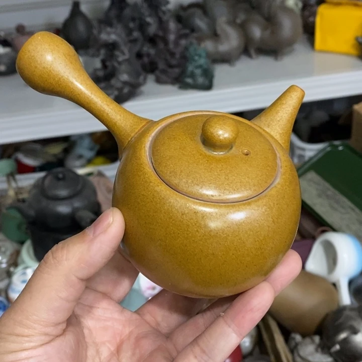 陶瓷艺术品及陶瓷壶