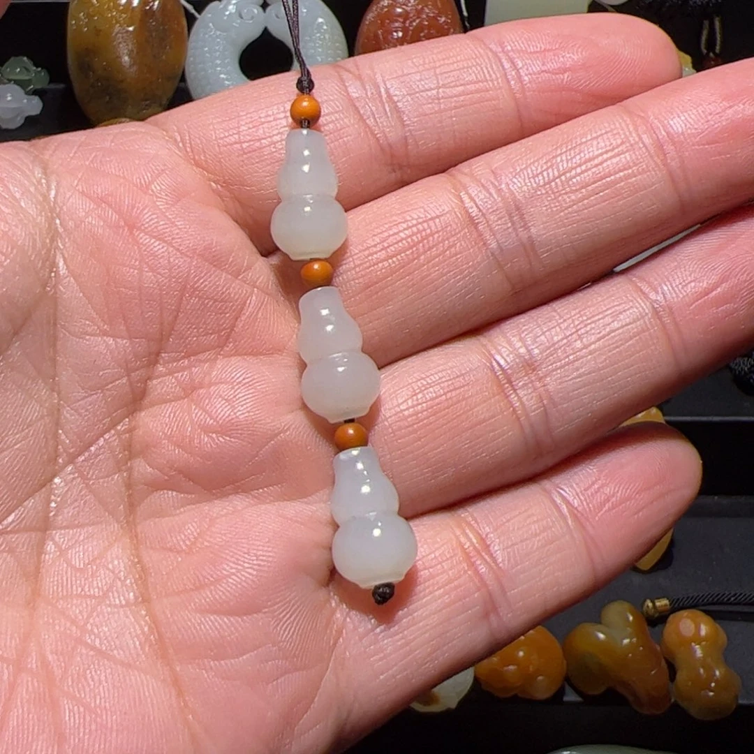 和田玉挂件未镶嵌开**好