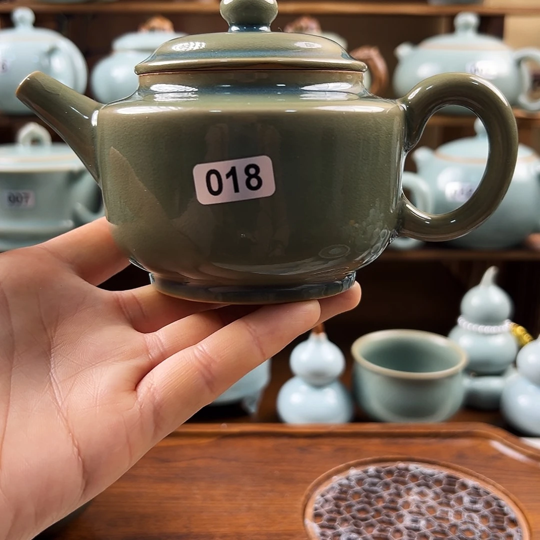 天蓝釉水德钟气仿柴