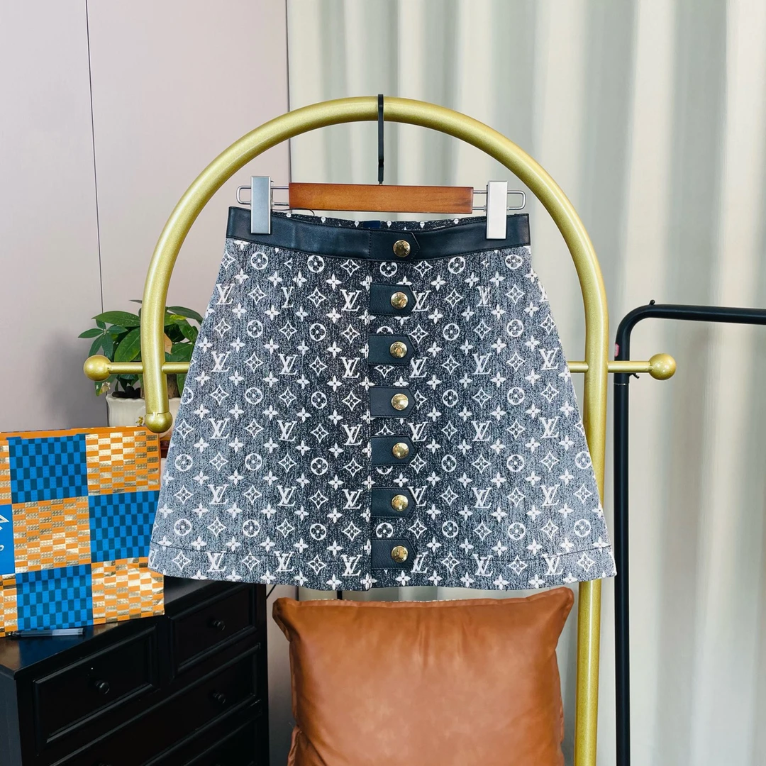 99新 LouisVuitton/路易威登 黑白经典满印牛仔裙 36码 99新