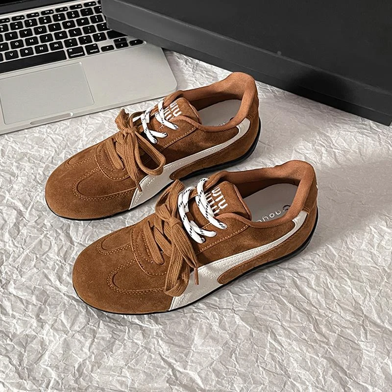 低帮休闲鞋女百搭软底舒适德训鞋阿甘赛车鞋鞋子女款爆款2025新款