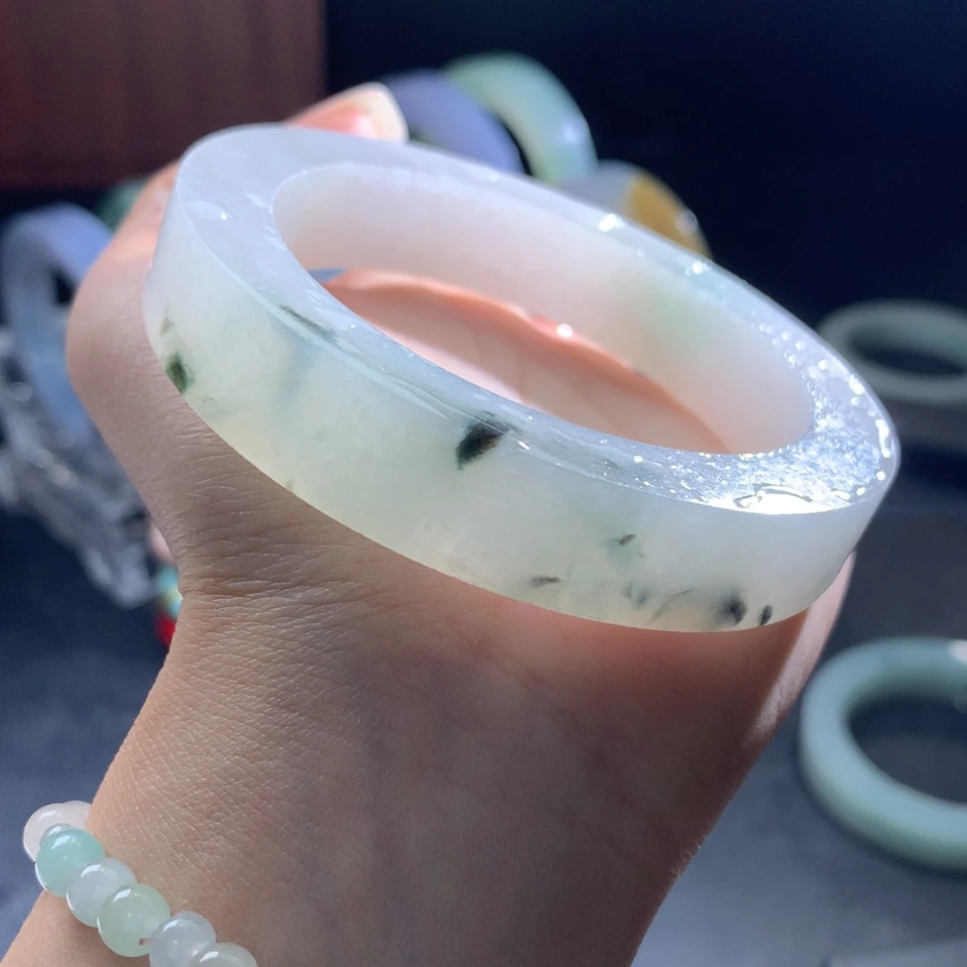 定制翡翠手镯未镶嵌