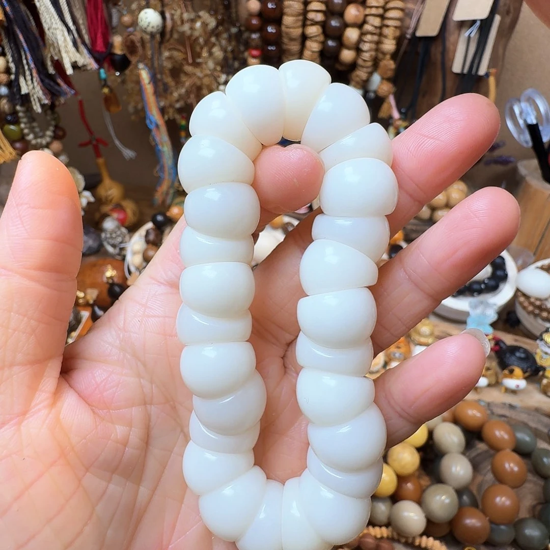 柏香籽/百香籽吊坠菩提树和
