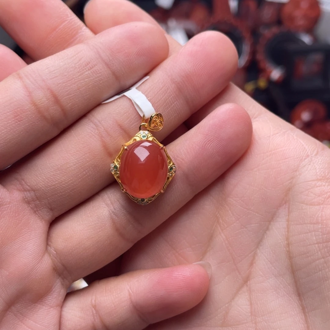 【闪购商品】银S925镶嵌蛋面吊坠南红玛瑙