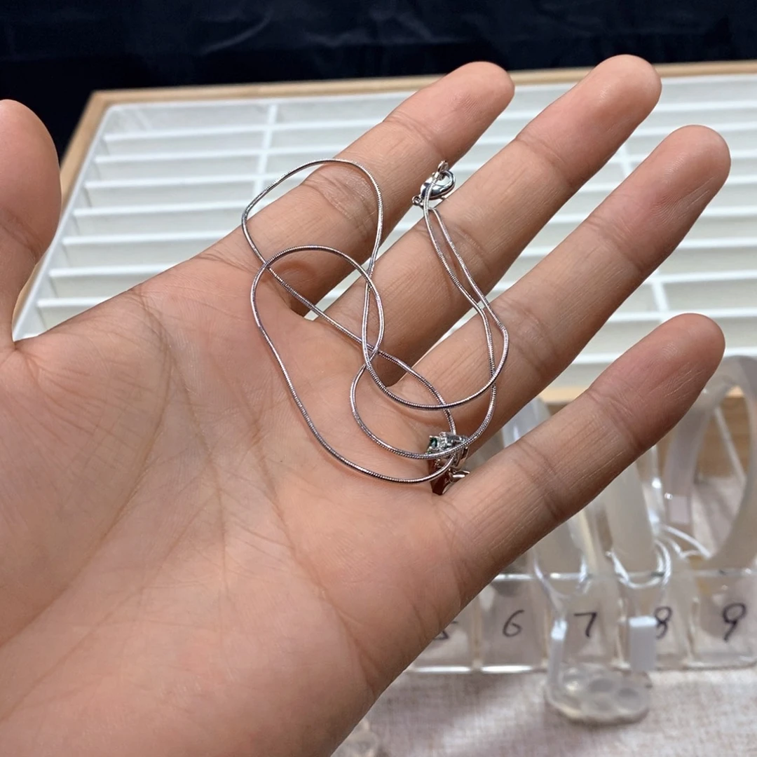 水****玛瑙/玉髓吊坠(不含链)未镶嵌