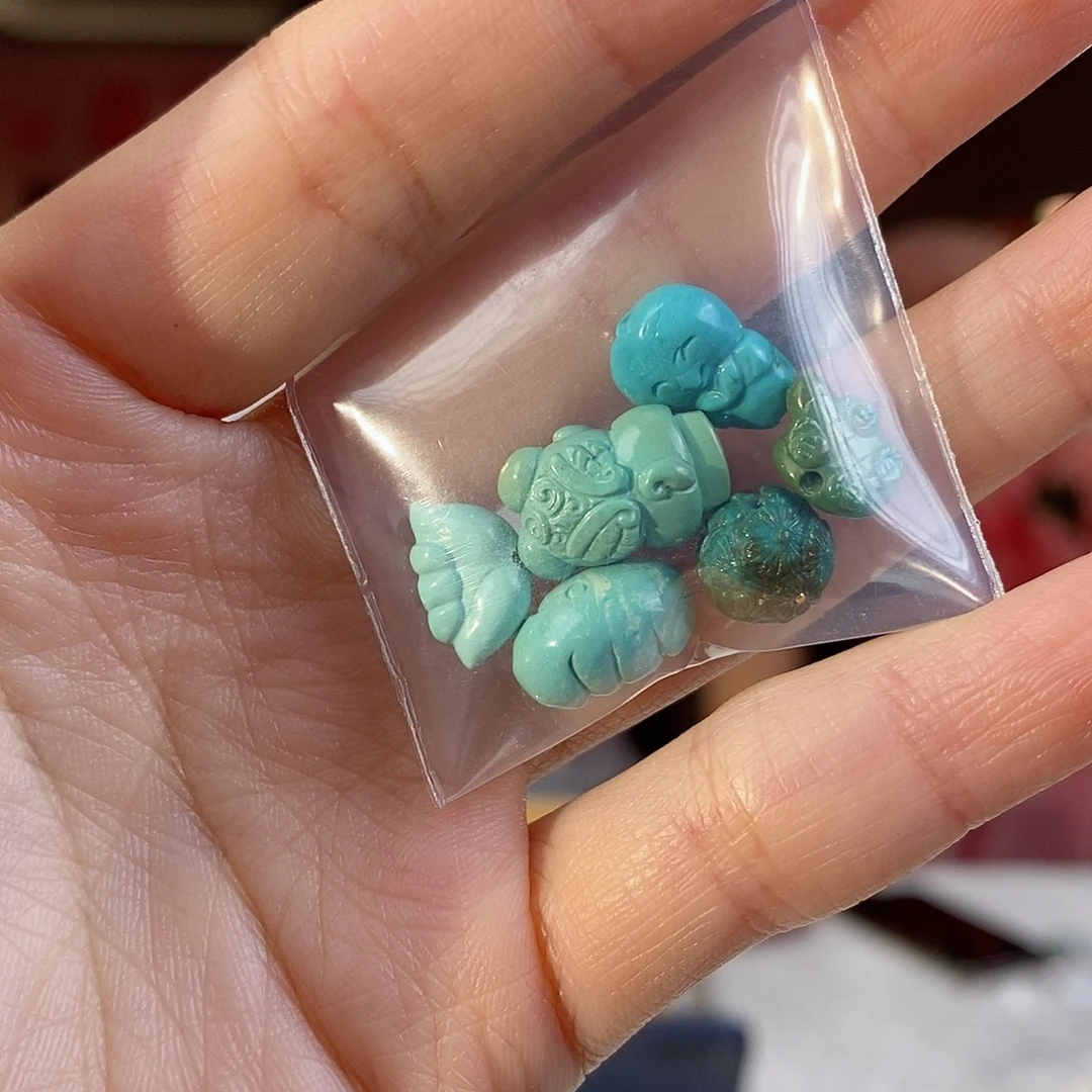 未镶嵌绿松石珠宝奇石