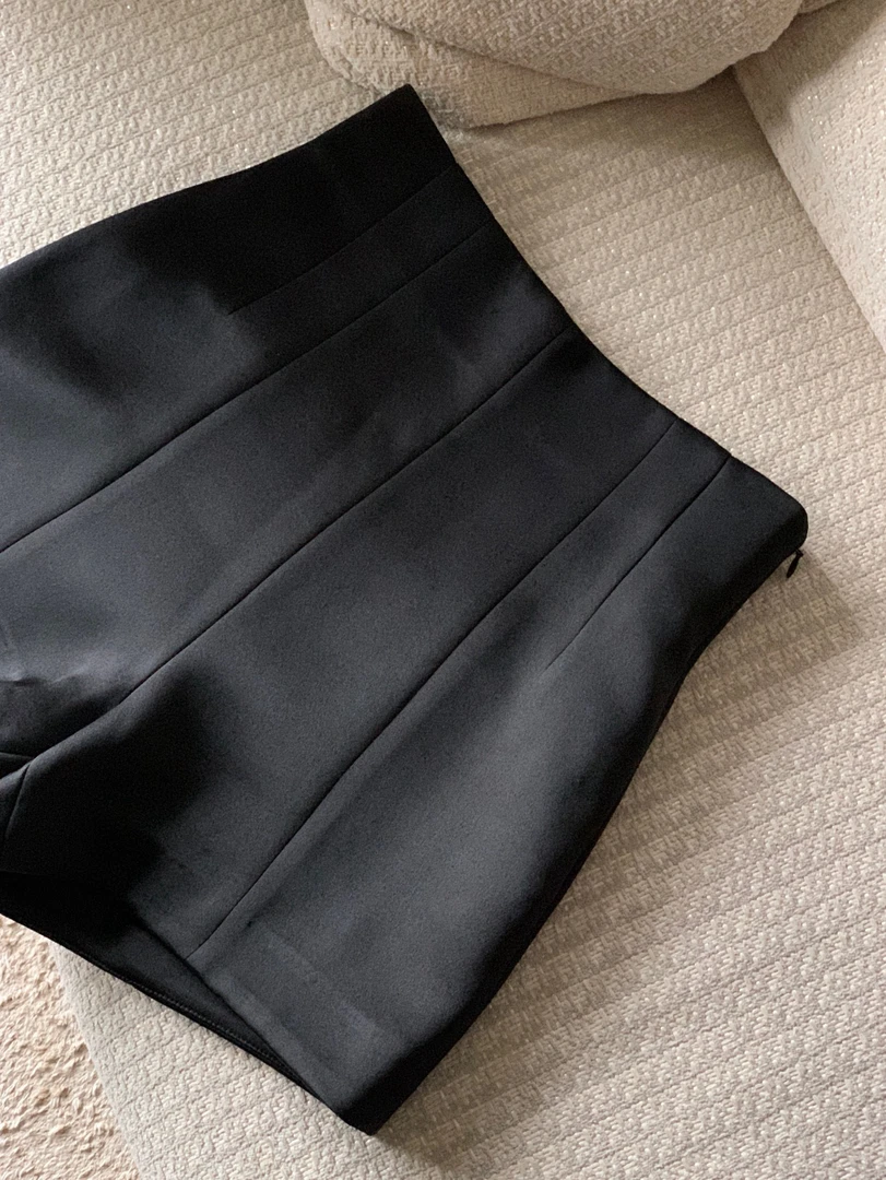 【ScRrrr】基础光泽挺括百搭高腰短裤