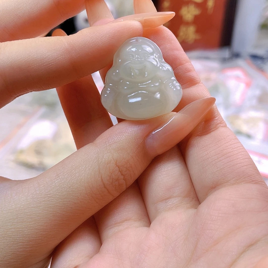阳***吊坠(赠链)未镶嵌和田玉