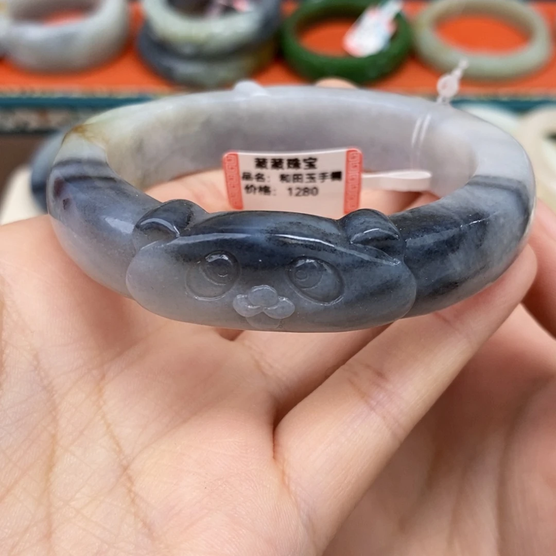 未镶嵌手镯和田玉青花熊猫手镯58.9#