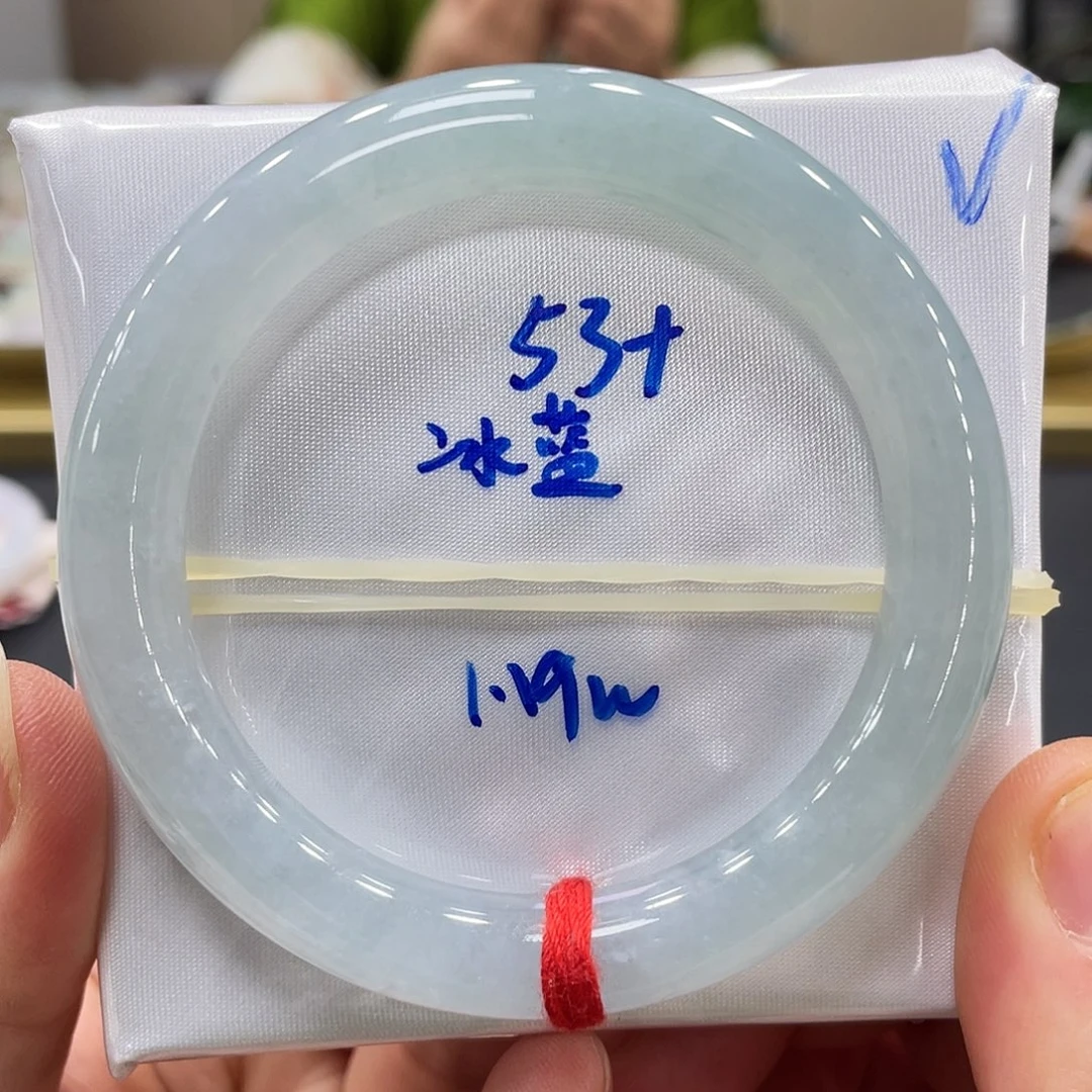 未镶嵌手镯翡翠翡翠