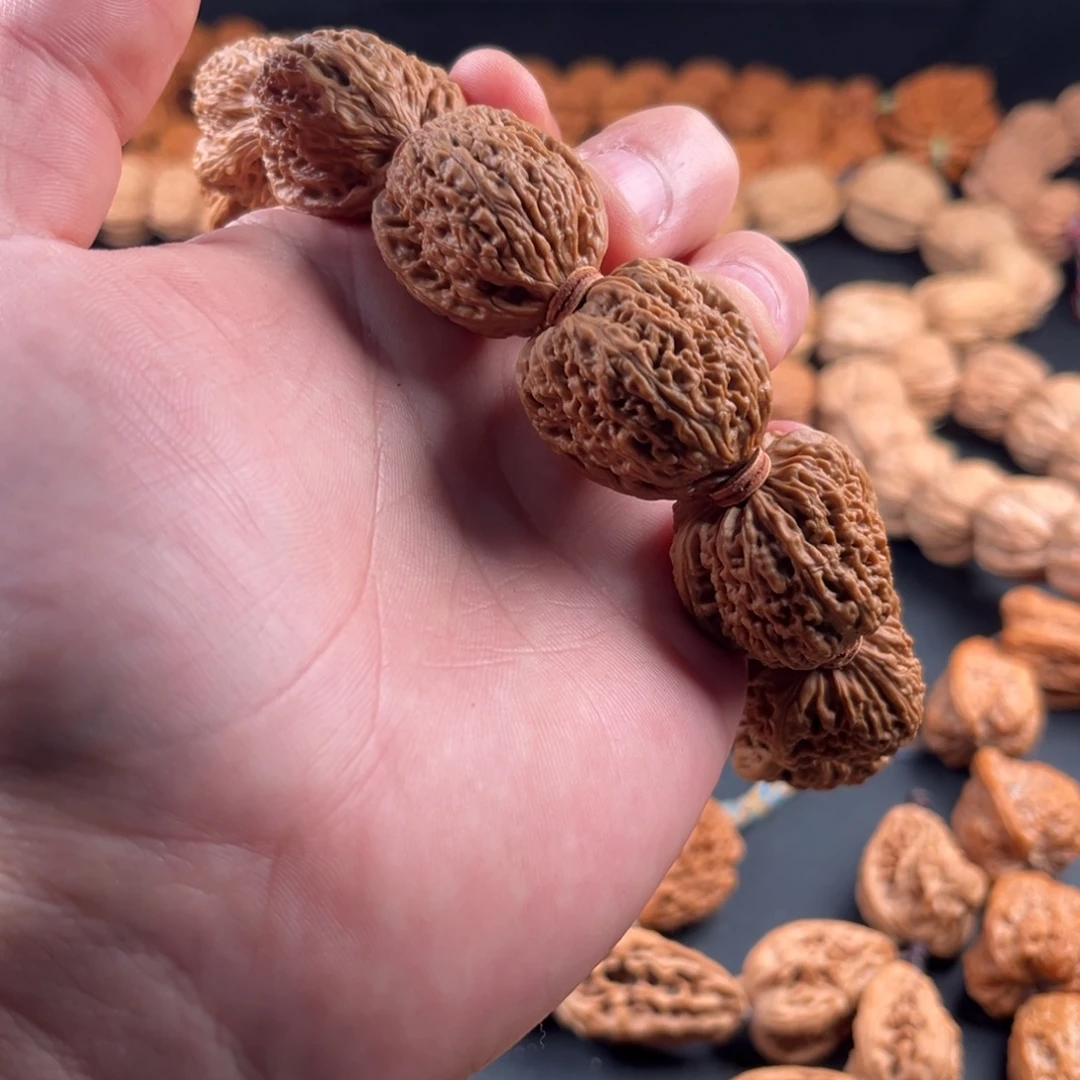 张***明吊坠文玩核桃南疆核桃1111