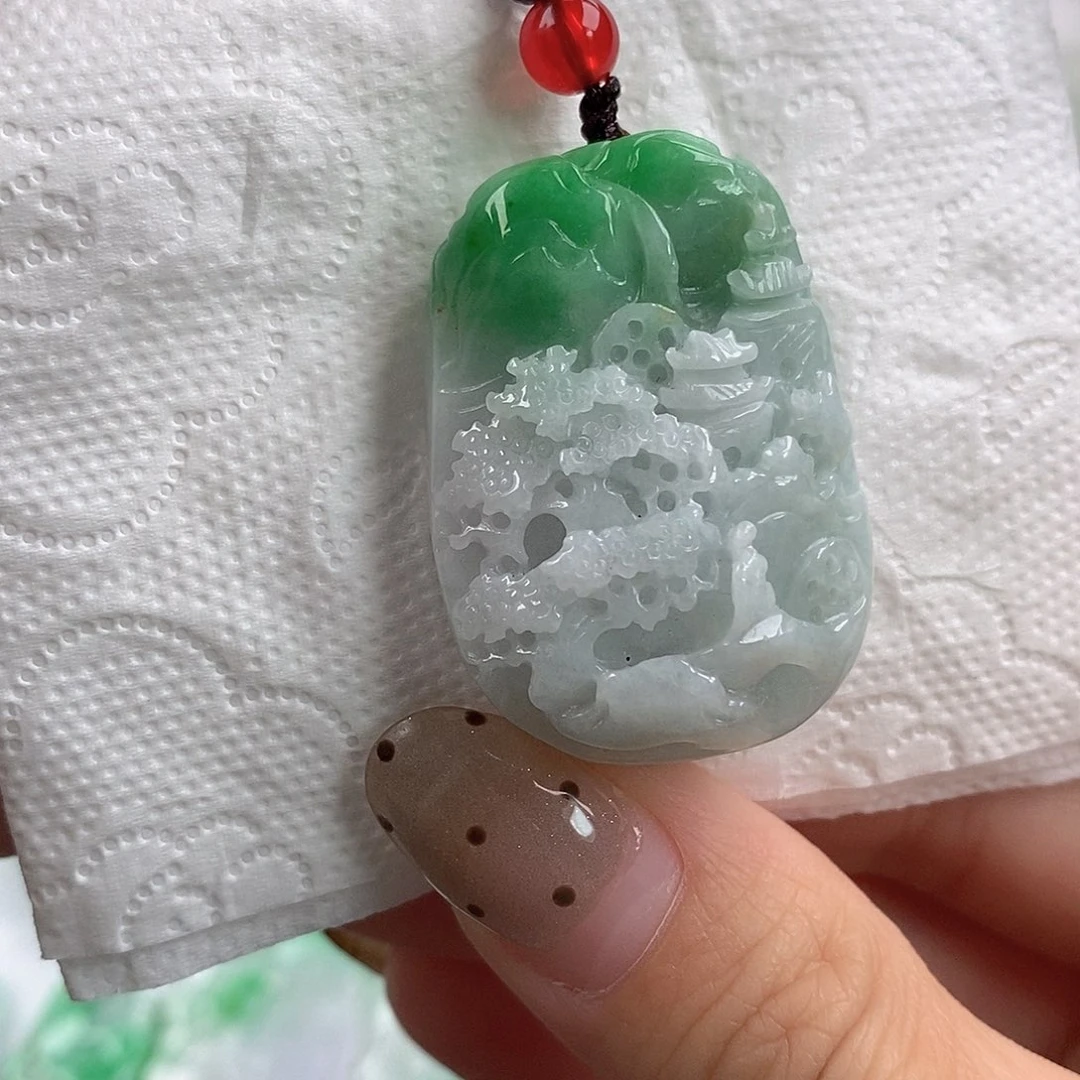 翡翠未镶嵌颈饰翡翠