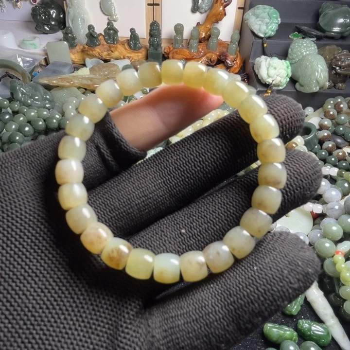 和田玉手串未镶嵌卡8