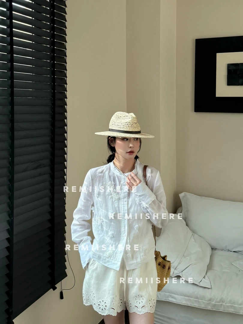 Remiishere.“优雅高知”100%苎麻钉珠立体花朵文艺衬衫RH291