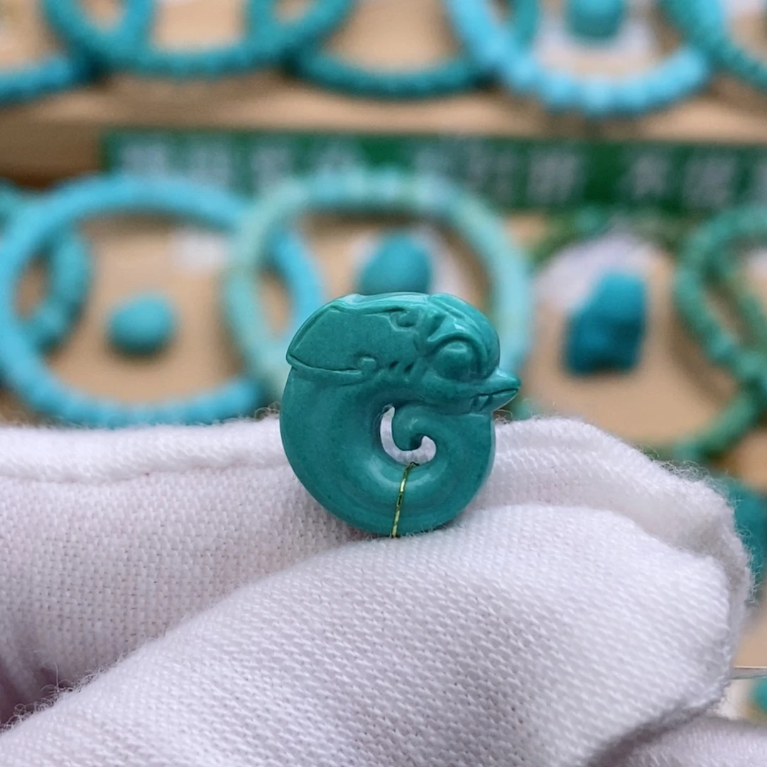 绿松石珠宝奇石未镶嵌