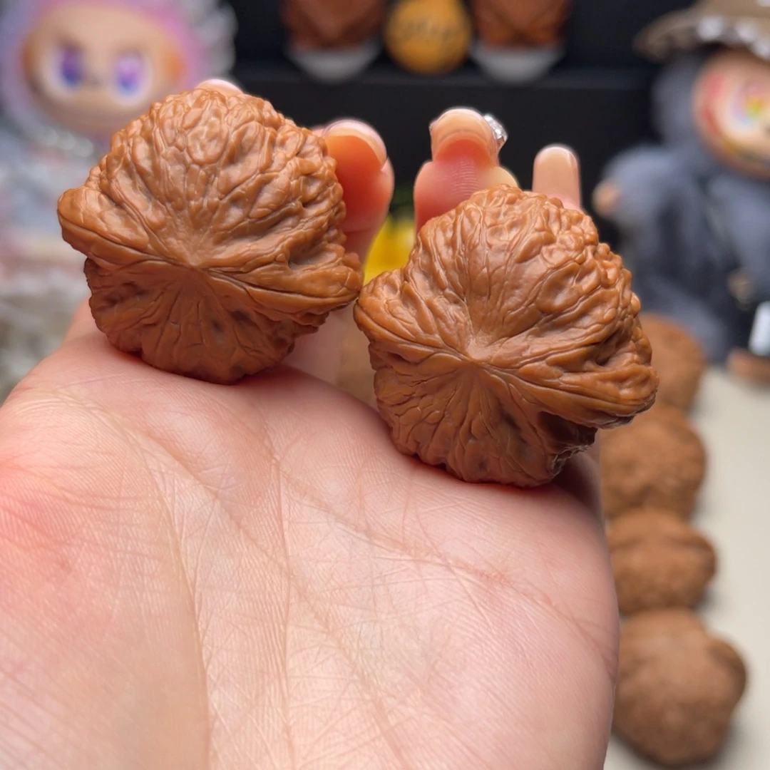 文玩核桃把件铁锤P041