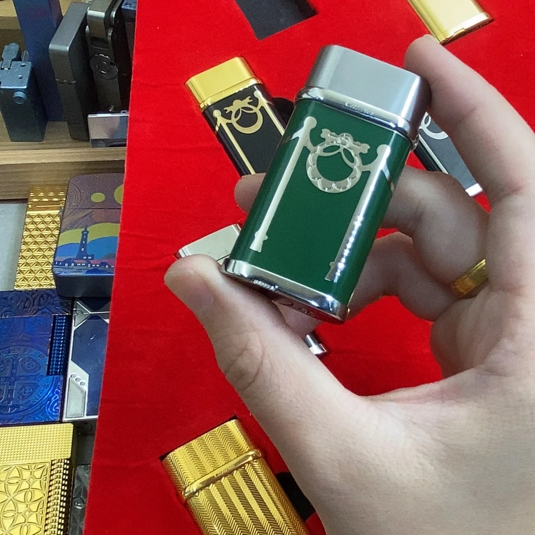 战壕侧滑气体绿漆打火机