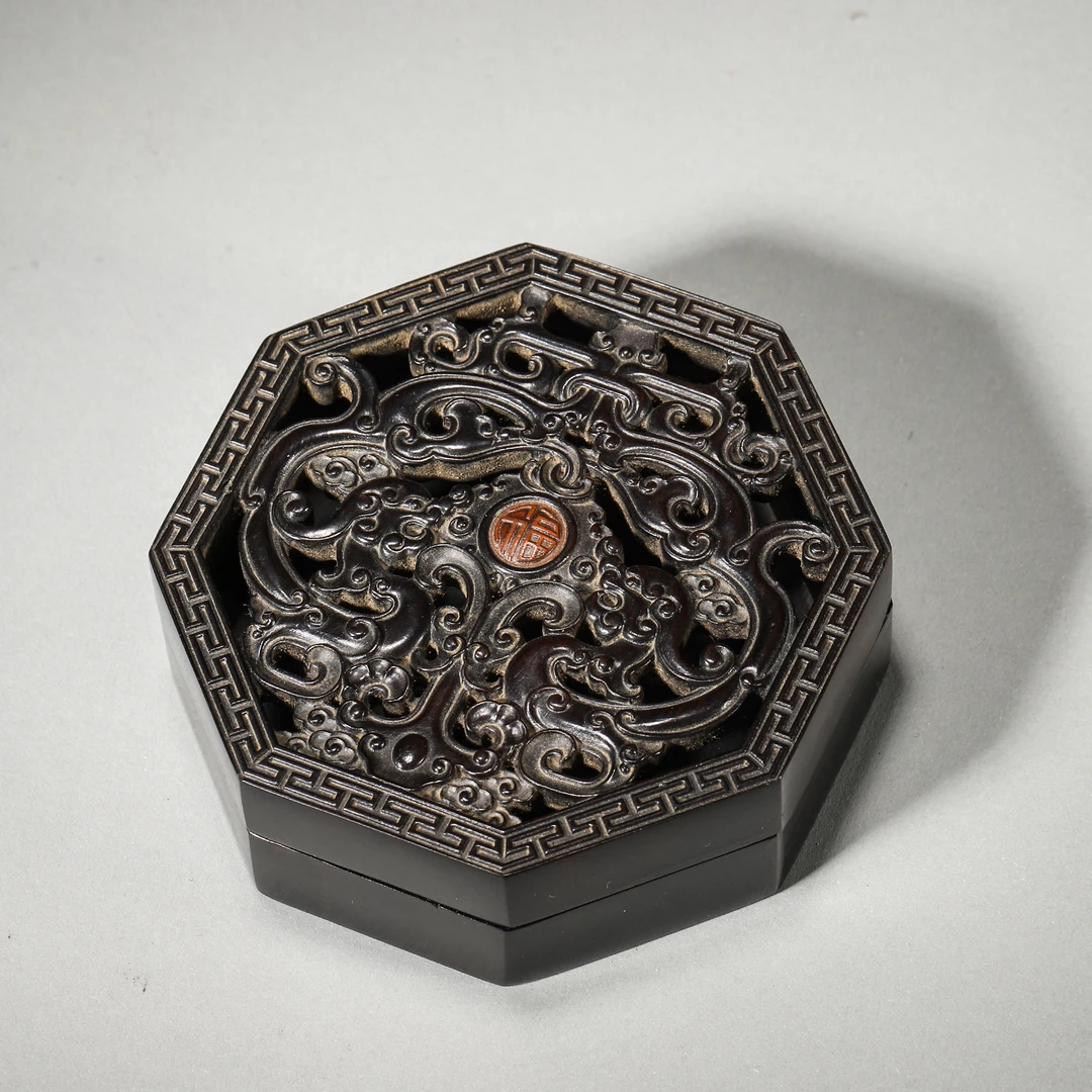 z309/清代 紫檀龙纹八方盒【华豫之门甄选】