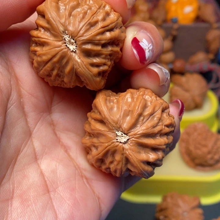 文玩核桃吊坠36铁锤