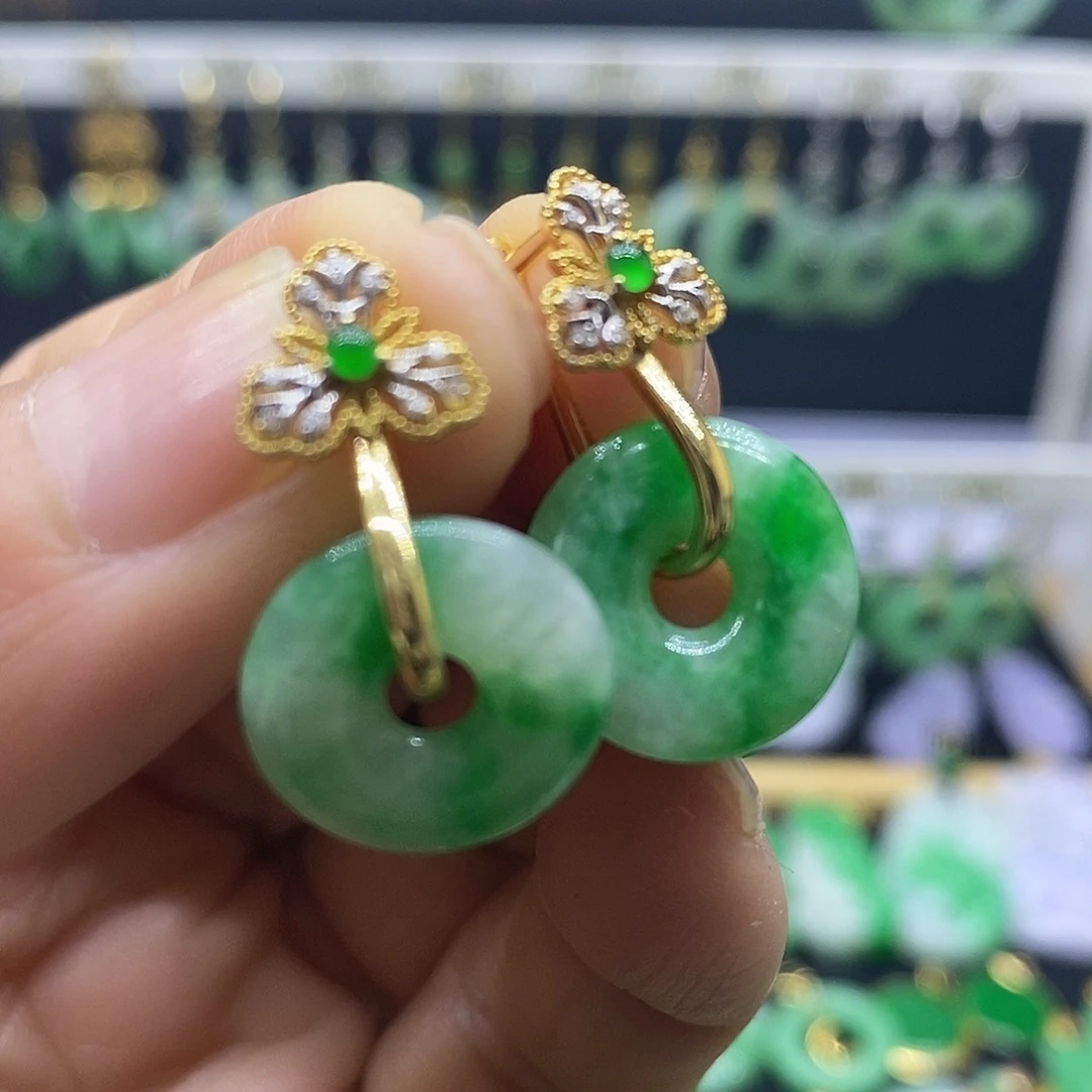 翡翠18K金镶嵌耳饰耳饰