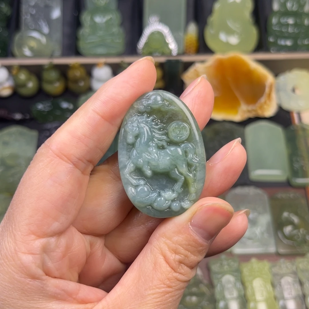 蛇纹石玉未镶嵌吊坠(赠链)