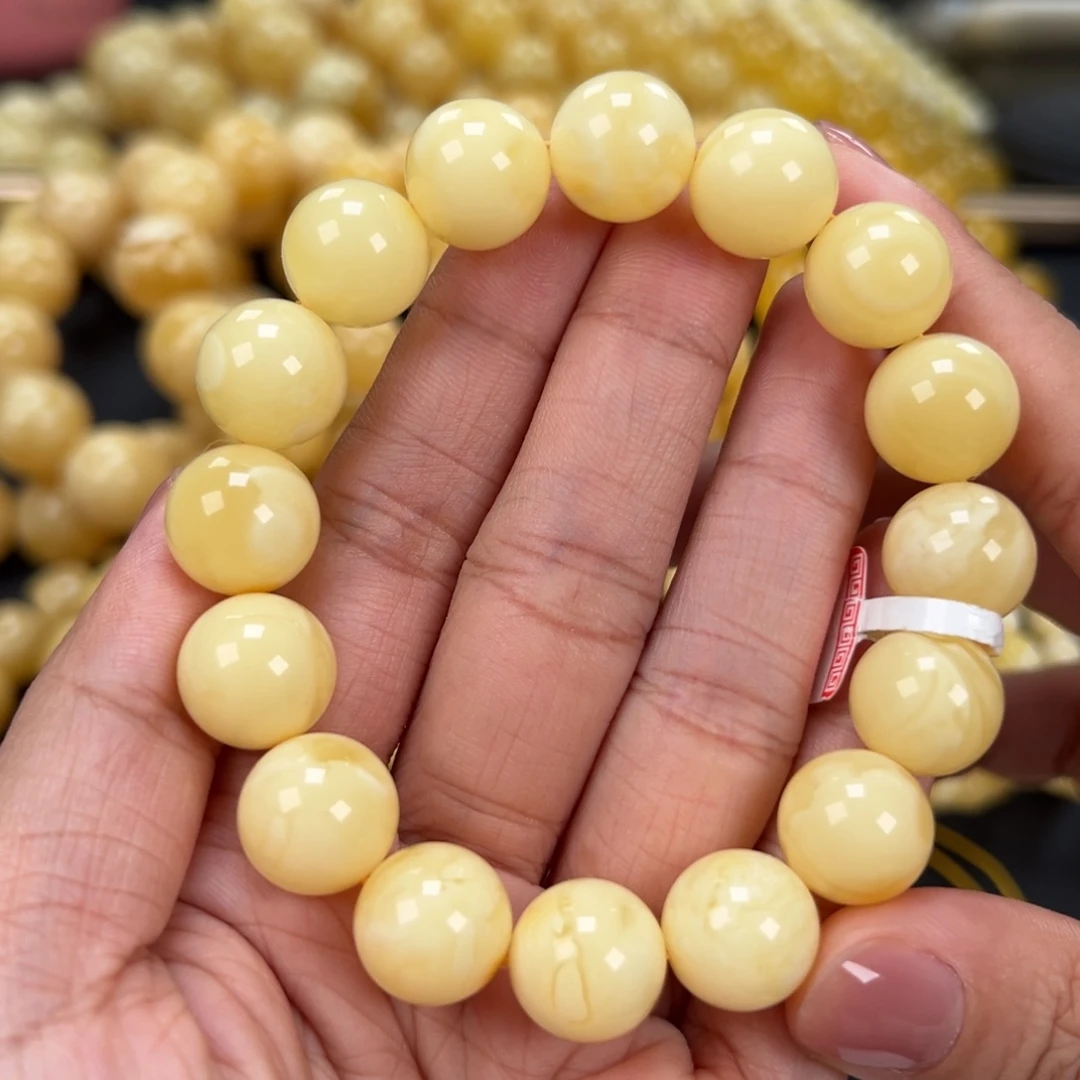 琥珀未镶嵌手链21.1克