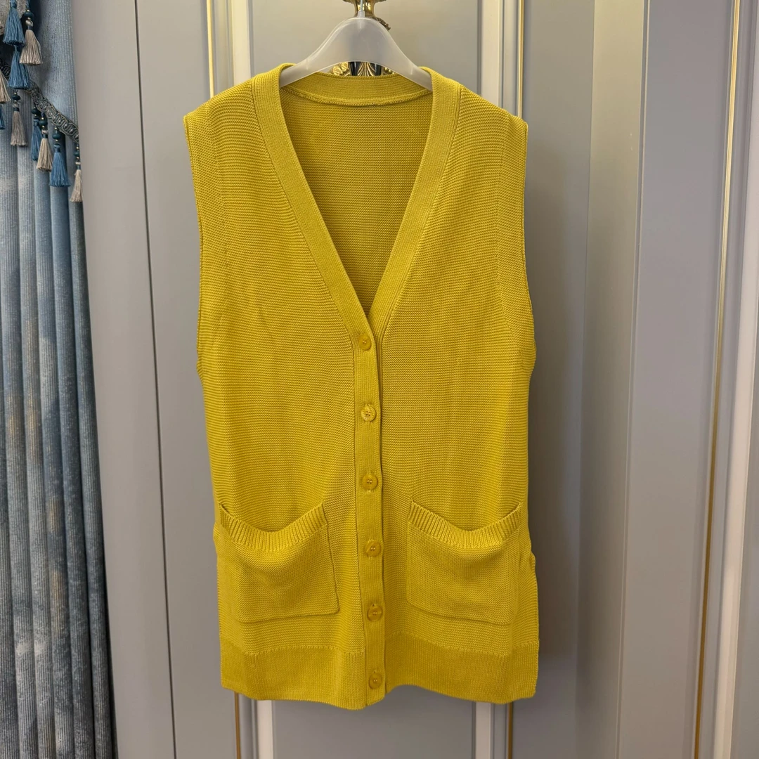 秋园毛织马甲王璇原创设计