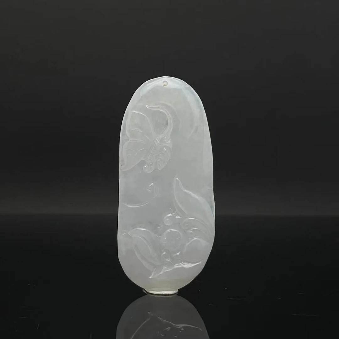 E45   翡翠花件   FKM035537
