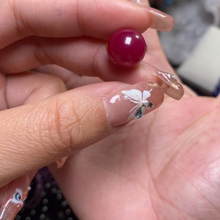 红宝石配饰18K金镶嵌