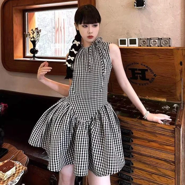 甜辣妹无袖格纹背心短裙女装夏季高级感小个子收腰蓬蓬连衣裙