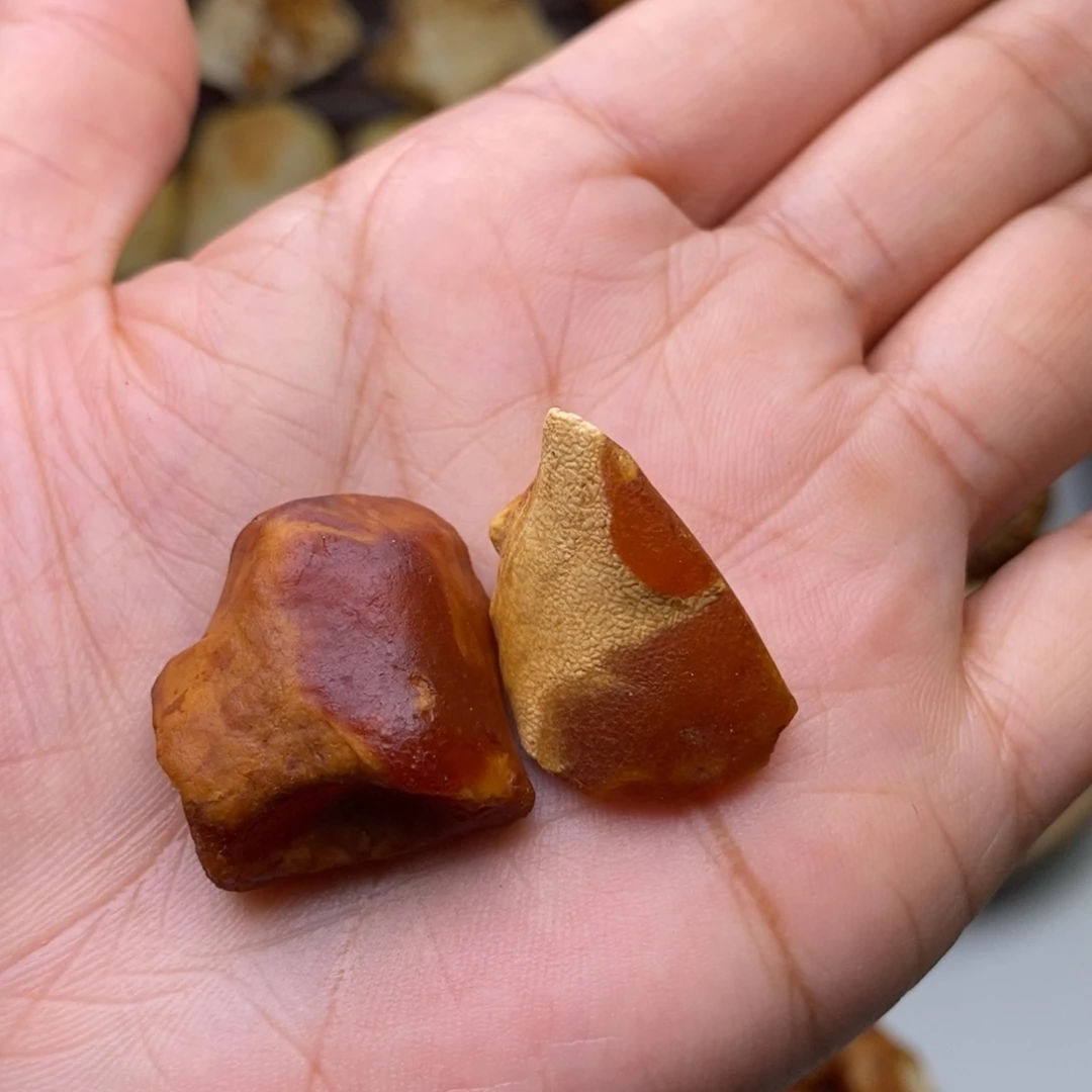 定制琥珀天然蜜蜡乌料