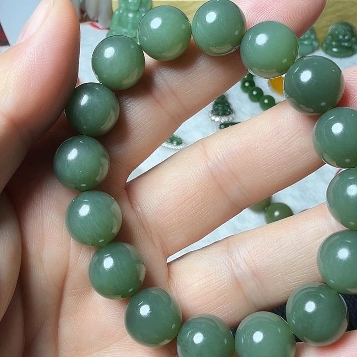 和田玉未镶嵌手串